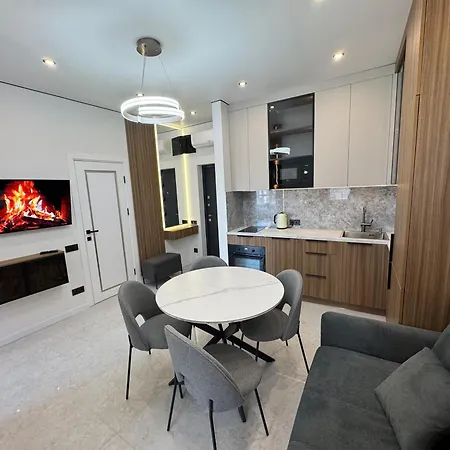 Sky Terrace Apartmens 3-303